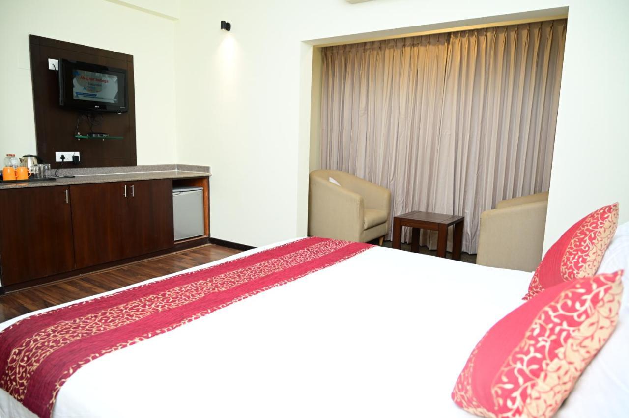 Sterling Keys By Tgi Hotel Bangalore Eksteriør billede