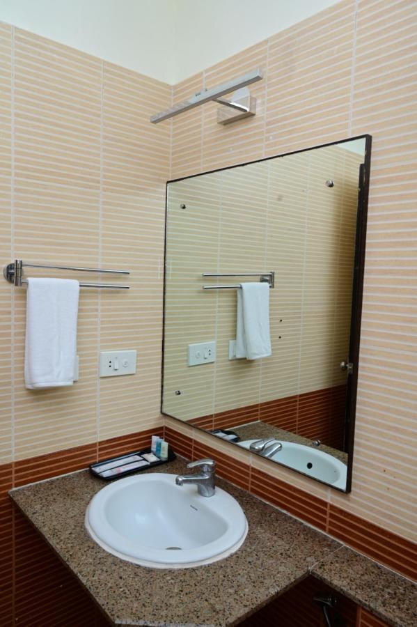 Sterling Keys By Tgi Hotel Bangalore Eksteriør billede