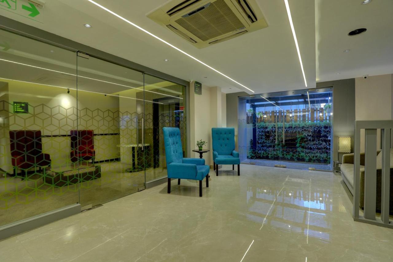 Sterling Keys By Tgi Hotel Bangalore Eksteriør billede